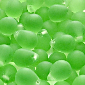 10ks České skleněné mačkané korálky kapky 10x14mm zelený peridot mat