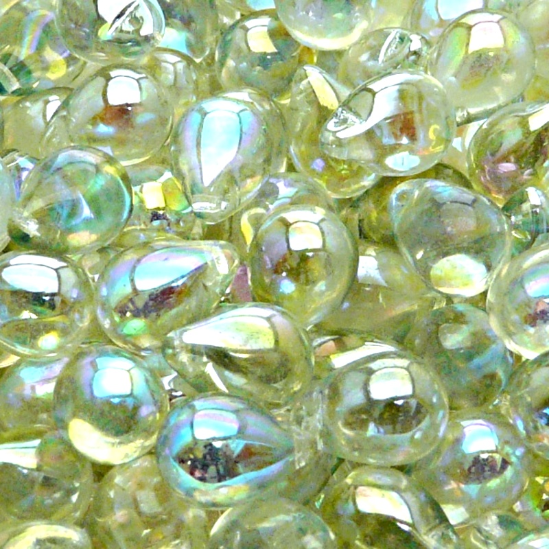 10ks České skleněné mačkané korálky kapky 10x14mm čirá/ zelená duha