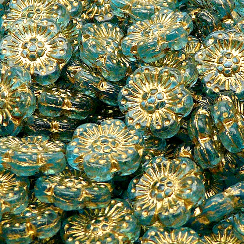 8ks České skleněné mačkané korálky kytičky ploché 14mm světlá akva/ zlatý zátěr